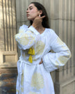 Robe longue blanche en lin brodé || ZALXNDRA