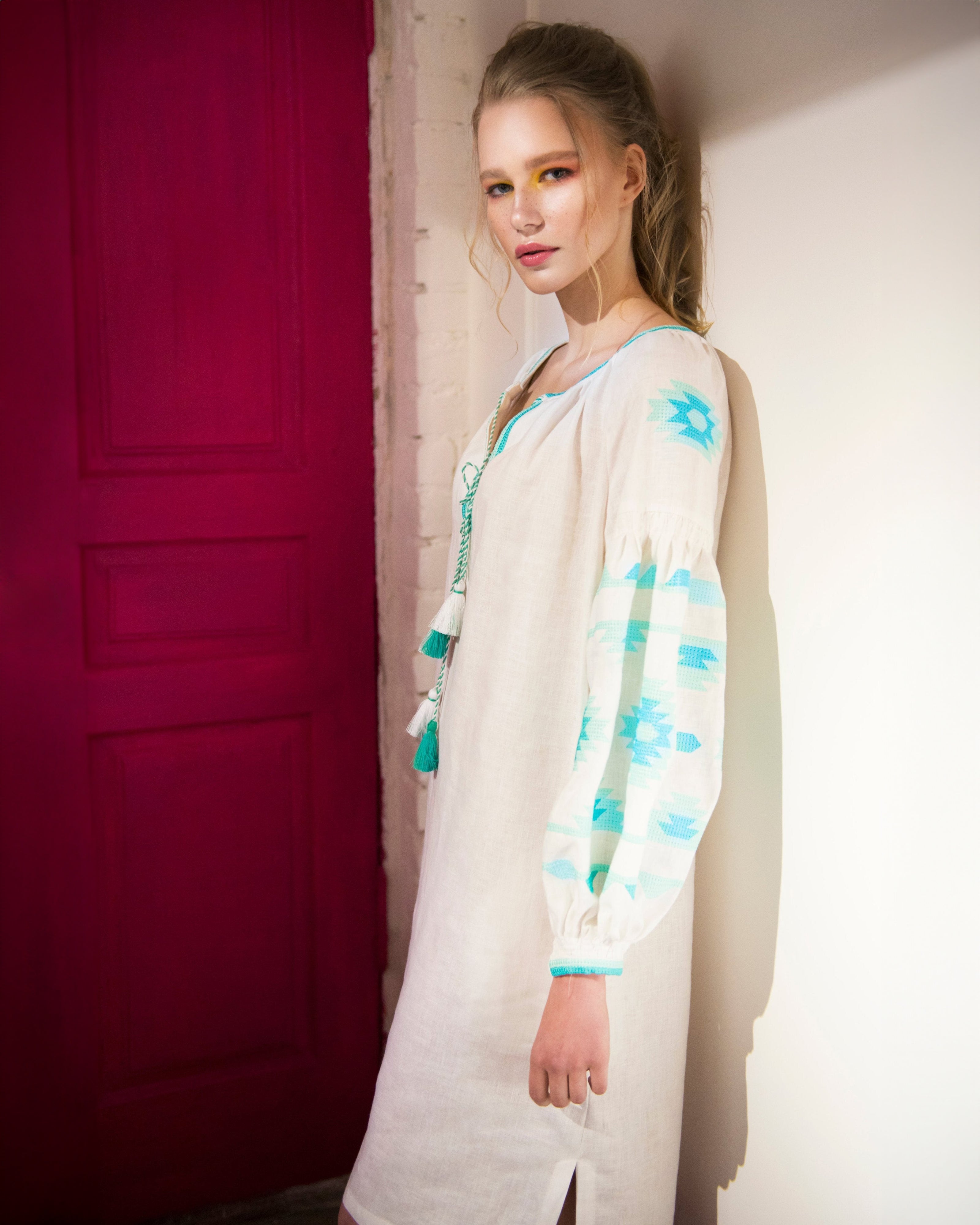 White Embroidered Linen Dress – Balloon Sleeves || ZALXNDRA