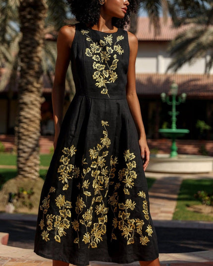 Robe en lin brodée noire | ZALXNDRA