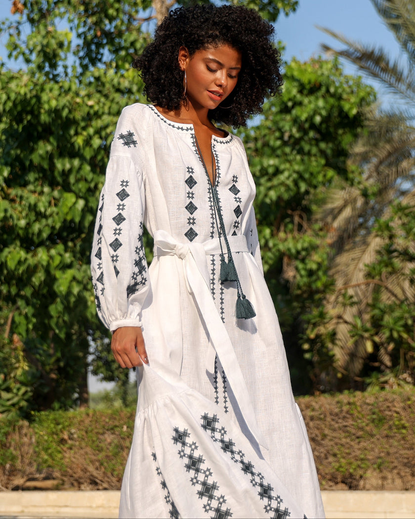 White Black Geometric Embroidered Linen Kaftan Maxi Dress